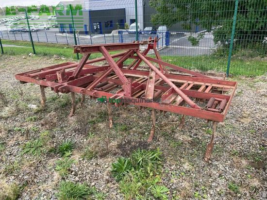 Cultivador - Rau - déchaumeur 13 dents rau