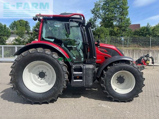 Tractor agrícola - Valtra - n155 a mit rüfa und forstkabine