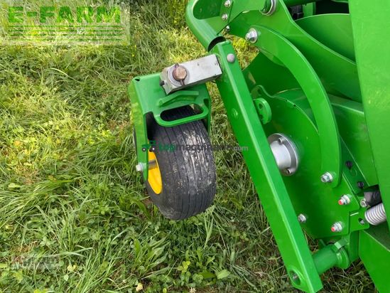 Empacadora gigant - John Deere - f441m