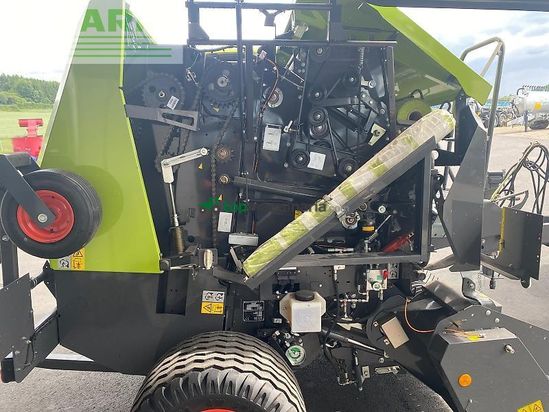 Empacadora gigant - Claas - rollant 520 rc neu - lagermaschine -