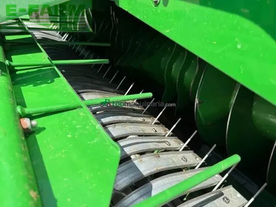 Empacadora gigant - John Deere - v461m
