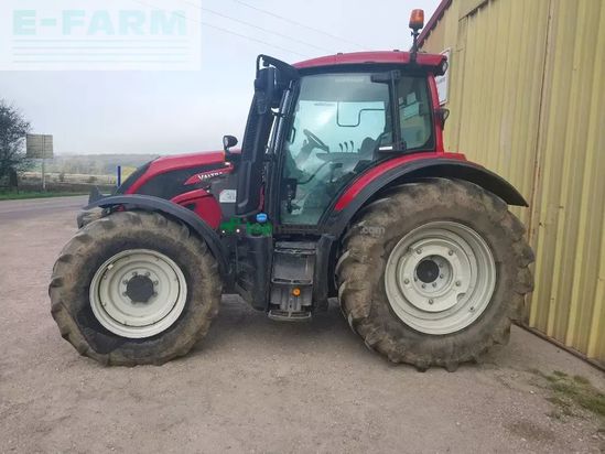 Tractor agrícola - Valtra - n 174