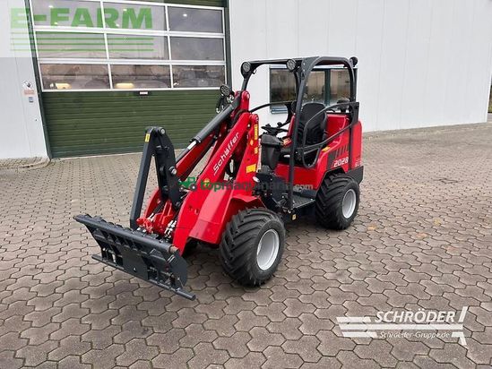Minicargadora - Schaffer - 2028 slt