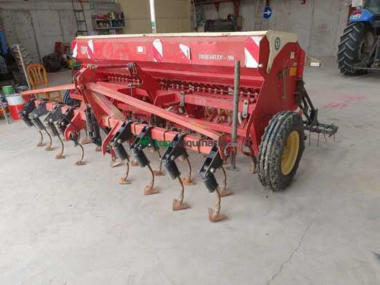 Sembradora Torre  Trisemflex-196