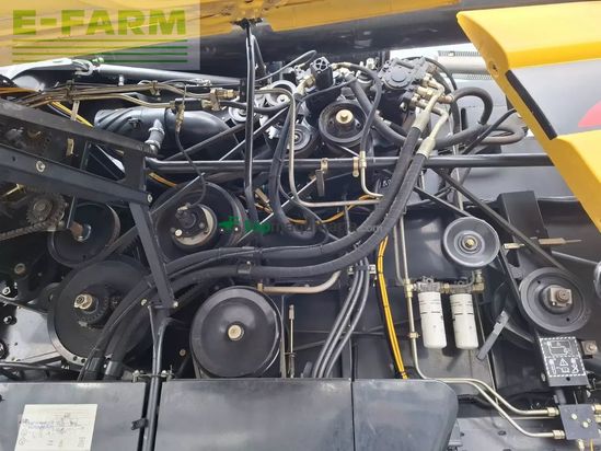 Cosechadora de Cereal - New Holland - cx740 / cx 740