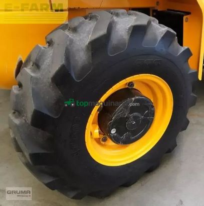 Elevadora - JCB - 940-4