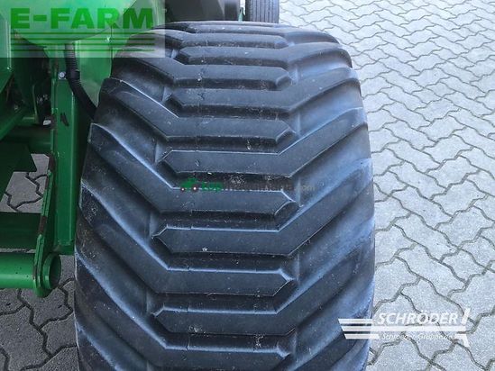 Empacadora gigant - John Deere - 864 maxicut