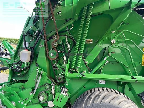 Empacadora gigant - John Deere - v461r