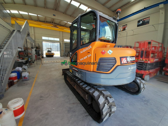 Miniexcavadora DEVELON DX85R-7