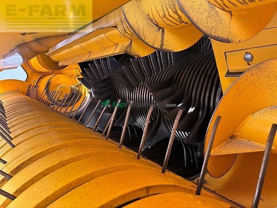 Empacadora gigant - New Holland - bigbaler 1270 rc+