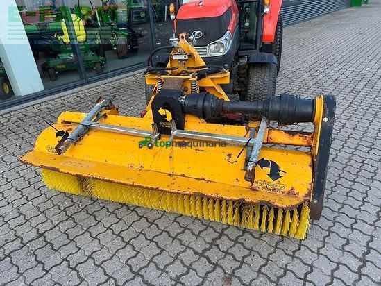 Tractor agrícola - Kubota - 5740