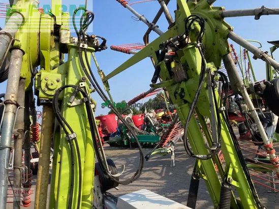 Rastrillo - Claas - liner 3600 comfort