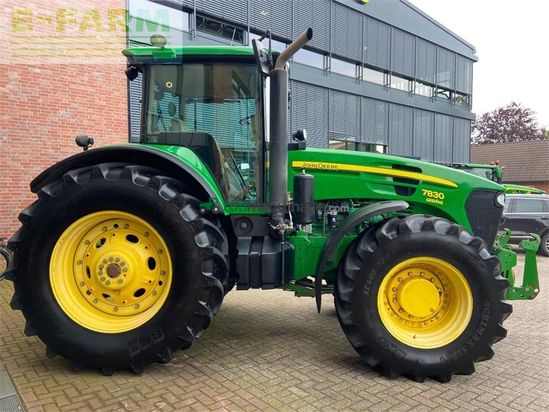 Tractor agrícola - John Deere - 7830