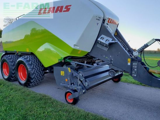 Empacadora gigant - Claas