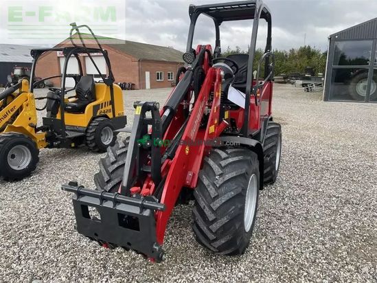 Minicargadora - Schaffer - nordic 42+