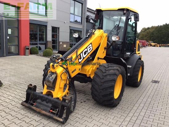 Telescopica - JCB - tm 220
