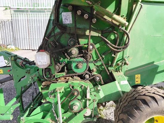Empacadora gigant - John Deere - v 461 m rc 13 filet