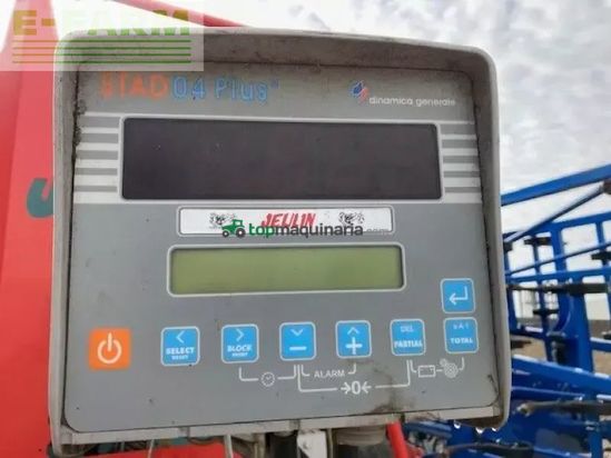 Remolqu esparcidor -  - activa