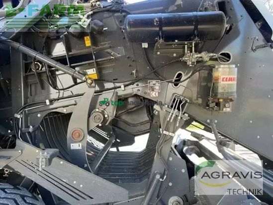 Empacadora gigant - Claas - quadrant 5300 fc t