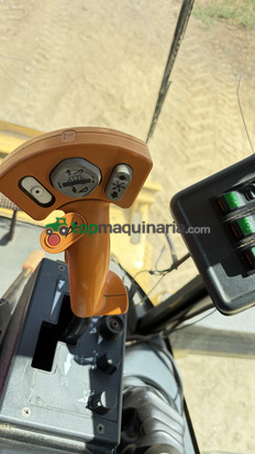 Cosechadora de Cereal - New Holland -  TX68 PLUS