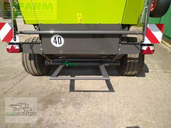 Empacadora gigant - Claas - rollant 520 rc