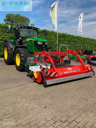 Rastrillo - Kuhn - merge maxx 442f bandschwader