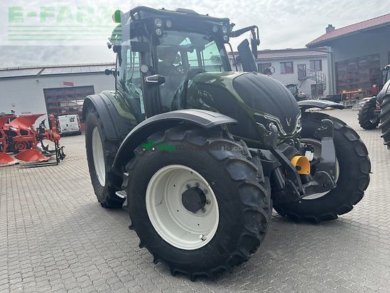 Tractor agrícola - Valtra - n 175 d forst
