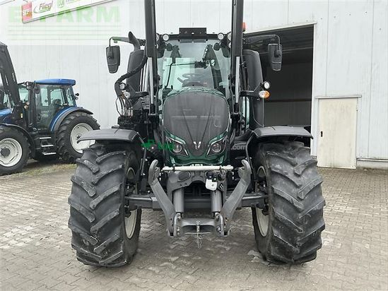Tractor agrícola - Valtra - n 154e a 1b7 rüfa
