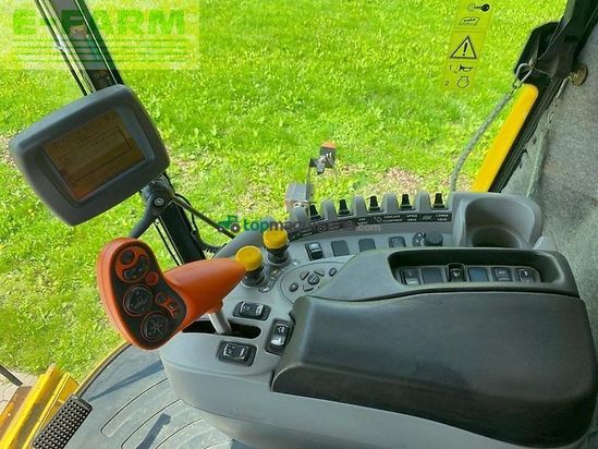 Cosechadora de Cereal - New Holland - cx 880