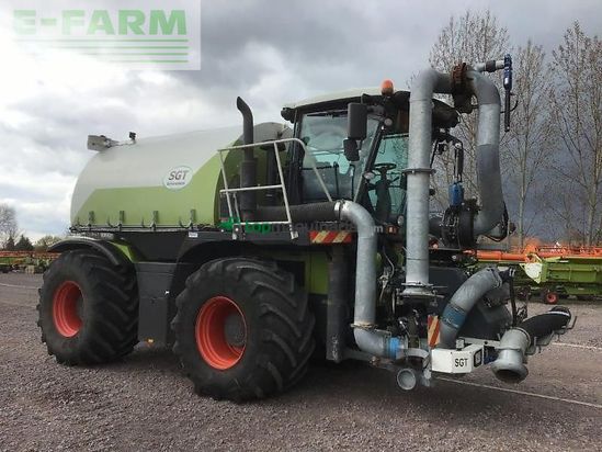 Esparcidor - Claas - xerion 3800 saddle trac