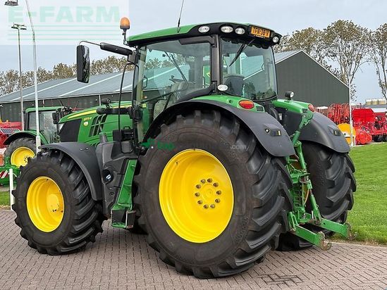Tractor agrícola - John Deere - 6175r traktor