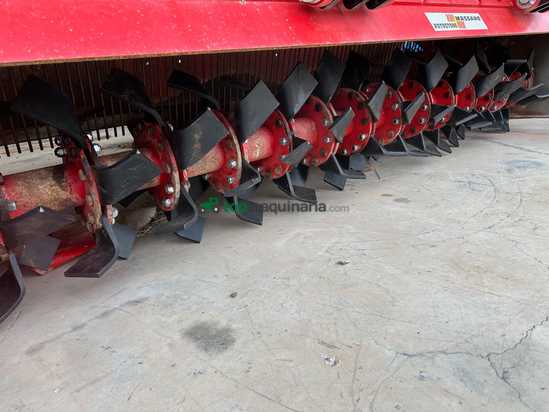 FRESADORA ENTIERRAPIEDRAS MASSANO - RSE300
