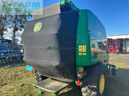 Empacadora gigant - John Deere - 990