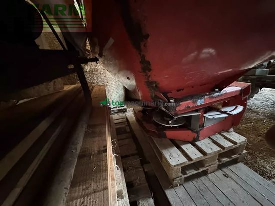 Esparcidor - Kuhn - mds 932