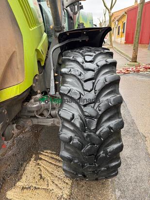 Tractor agrícola - ARION 620