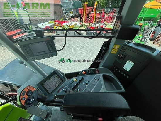 Tractor agrícola - Claas - xerion 3800 trac vc
