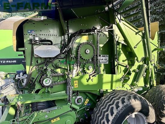 Empacadora gigant - Krone - comprima f 155 xc