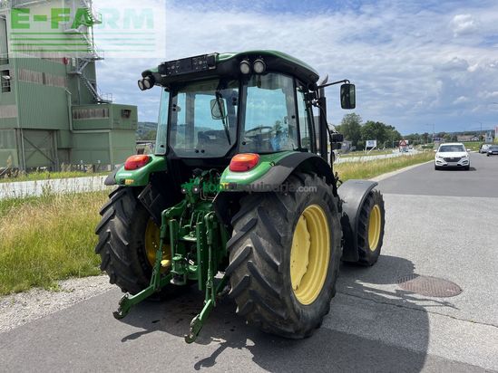Tractor agrícola - John Deere - 5820 premium