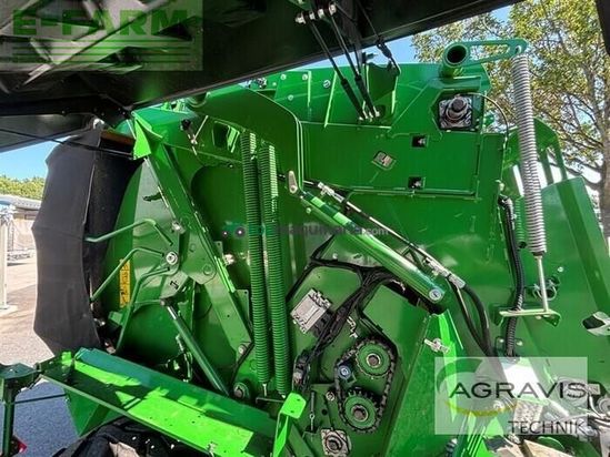 Empacadora gigant - John Deere - v461r