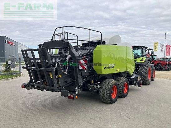 Empacadora gigant - Claas - quadrant 5300 rf t+st