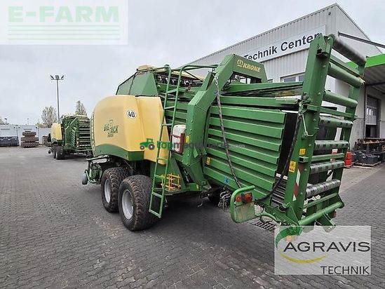 Empacadora gigant - Krone - big pack 12130 xc