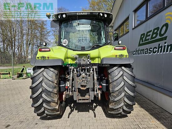 Tractor agrícola - Claas - arion 530