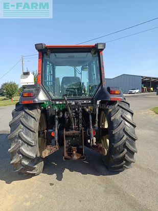 Tractor agrícola - Valtra - 900dt