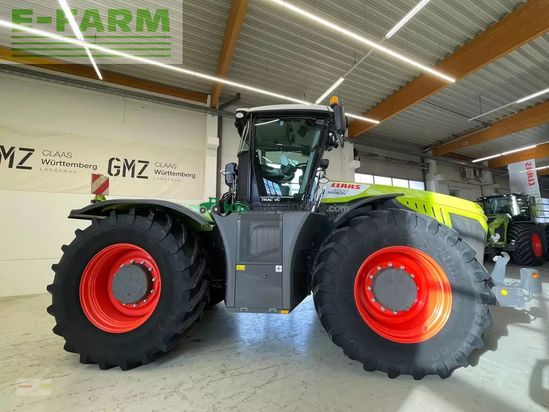 Tractor agrícola - Claas - xerion 4000 trac vc preisreduziert TRAC VC