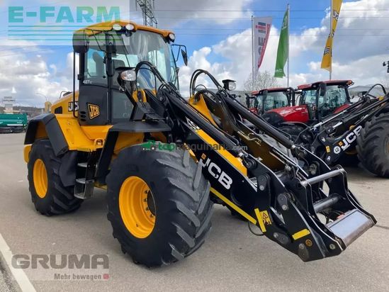 Minicargadora - JCB - 427 ht agri t4i