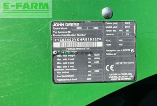 Cosechadora de Cereal - John Deere - 8400