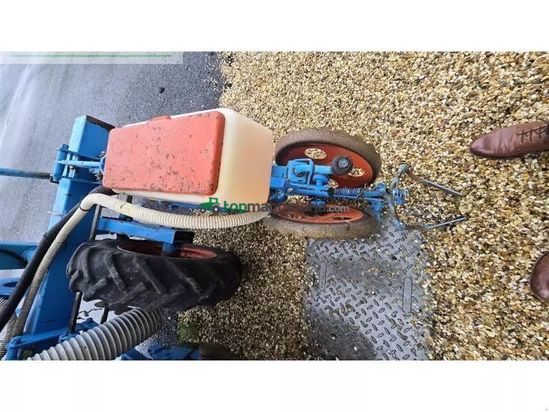 Sembradora monograno mecanica - Monosem - ng