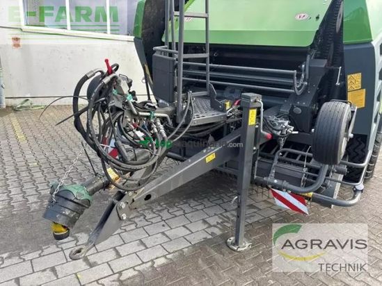 Empacadora gigant - Fendt - rotana 130 f combi