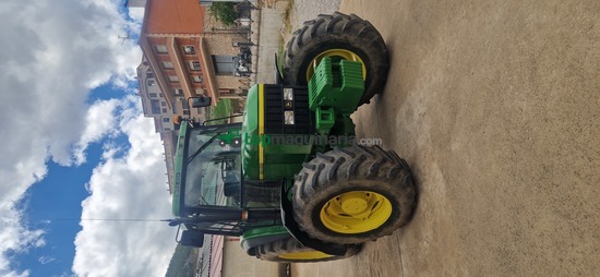 Tractor agrícola - John Deere - 6910