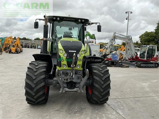 Tractor agrícola - Claas - 810 axion tractor (st27040)
